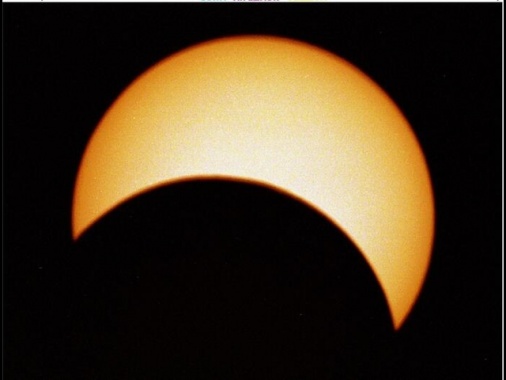 Arriva l'eclissi parziale di Sole, visibile anche dall'Italia