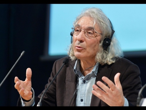 Algeria, scrittore Sansal condannato a 5 anni di carcere