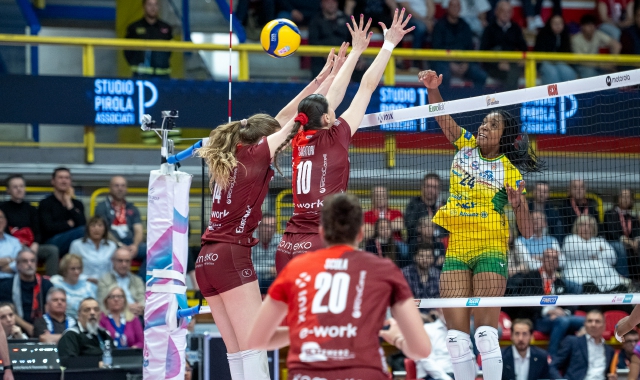 L’Uyba saluta l’Europa, Lualdi il volley giocato