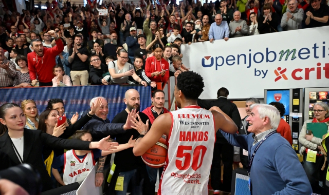 Ojm, sfida salvezza. Con la carica dei tifosi