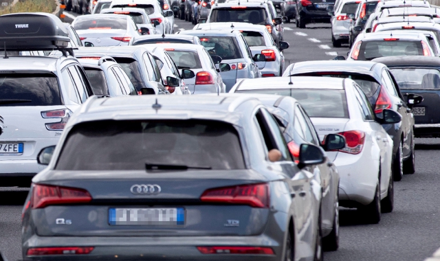 A8, code di 3 chilometri tra Busto e Castellanza