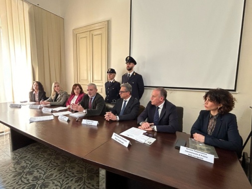 Traffico migranti dalla Turchia, migliaia di arrivi in tre anni