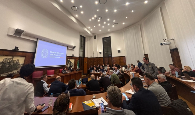Un’immagine della riunione fiume al Ministero dell’Industria e del Made in Italy