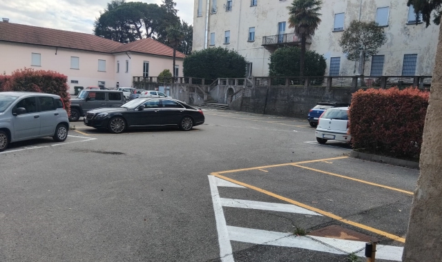 I “parcheggi Gold” fanno discutere: «Tre stalli gratuiti per gli assessori»