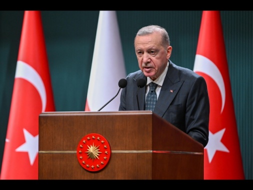 Erdogan, Israele vuole distruggere la rivoluzione di Siria