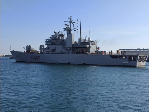 Nave Libra arrivata a Shengjin