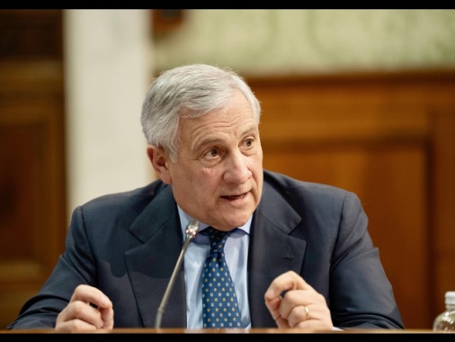 Tajani, la situazione migliora, Meloni in Usa per zero dazi