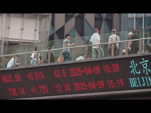 Cina, +5,4% il Pil nel primo trimestre, oltre le attese