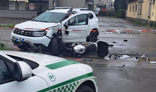 Scontro moto-auto: un ferito grave, arriva l’elisoccorso