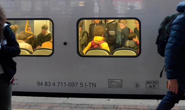 Treni soppressi, il viaggio è un'odissea