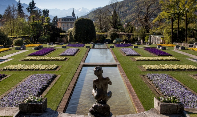Il parco di Villa Taranto, a Verbania, raggiungibile con il pacchetto treno+battello