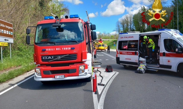 I soccorritori sul luogo della tragedia