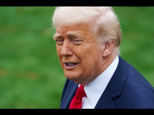 Trump, 'ridurrò i dazi sulla Cina ma non a zero'