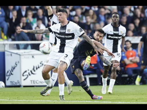 Serie A: Parma-Juventus 1-0, Genoa-Lazio 0-2