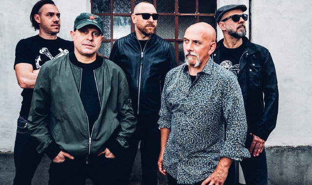 Concerto rinviato, i Punkreas non ci stanno