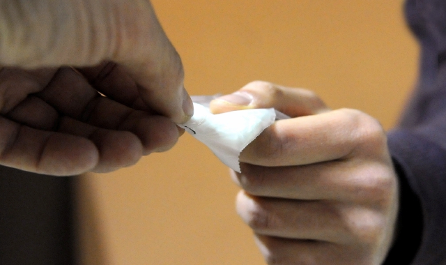 La polizia di Stato ha arrestato due persone per spaccio e una per resistenza a pubblico ufficiale (foto Archivio)