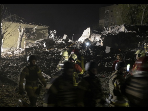 Ucraina: raid russo a Pavlograd, 3 morti tra cui un bambino