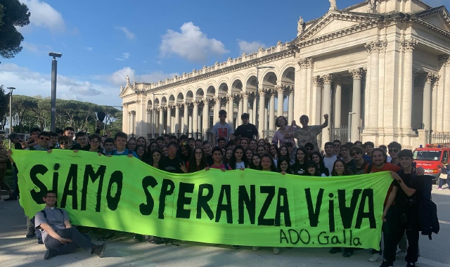 I ragazzi di Gallarate a Roma (foto @oratorisancristoforo/INSTAGRAM)