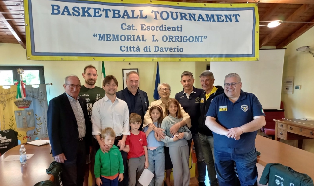 La presentazione a Daverio