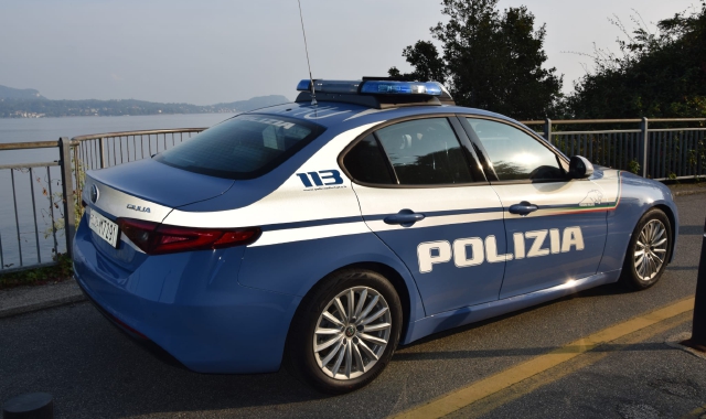 La polizia di Stato sta indagando sul finto ordigno al centro sociale