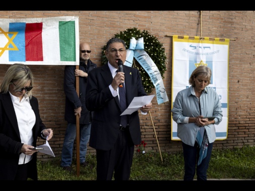 Ebrei Roma, da palco 1 maggio invocano nostra distruzione