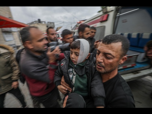 Attacchi israeliani su Gaza, oltre 30 morti