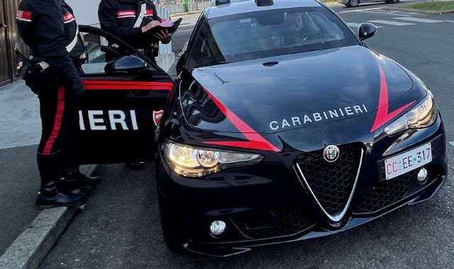 Sul posto sono intervenute due gazzelle dei carabinieri (foto Archivio) 