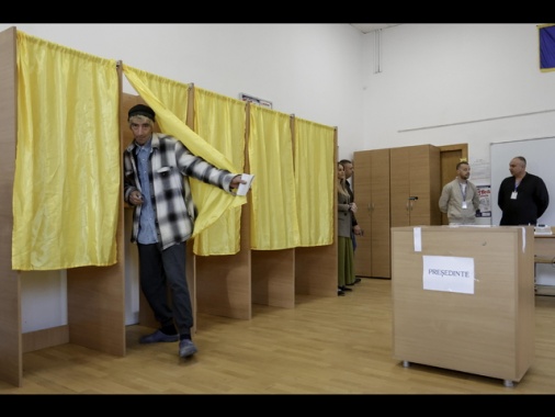 Attacco hacker filorussi in Romania nel giorno del voto