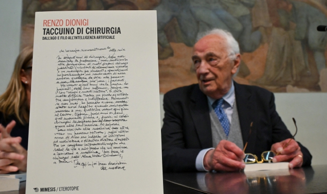 Oggi la presentazione a Varese del libro “Il Taccuino di chirurgia” (foto Blitz)