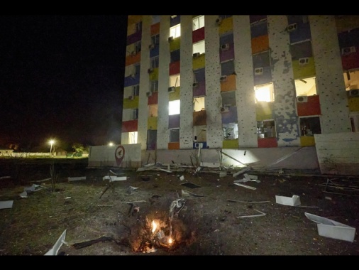 Esplosioni a Kharkiv, 'massiccio attacco russo con droni'