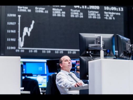 Borsa: l'Europa in rialzo in avvio, Francoforte +0,65%