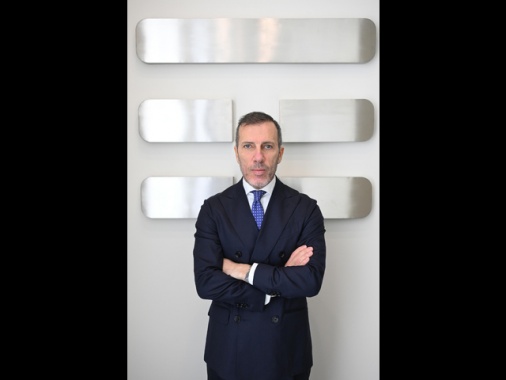 Labriola, fase avanzata negoziazione per migrazione Poste Mobile