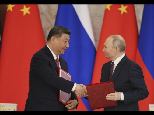 Russia e Cina, 'ci opporremo a doppio contenimento Usa'