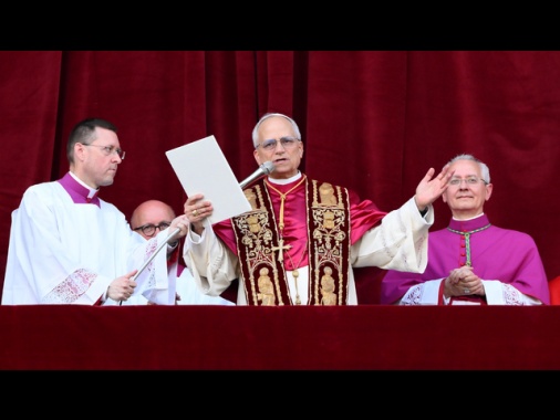 La Cina si congratula con Leone XIV