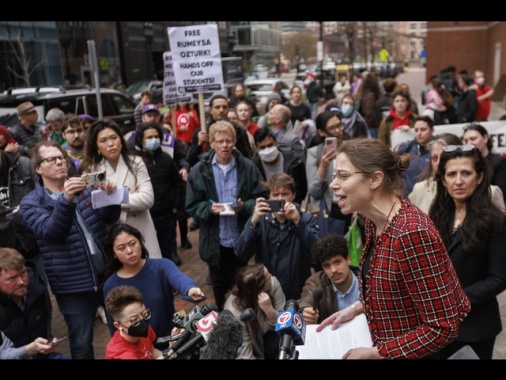 Giudice Usa ordina rilascio studentessa turca pro Palestina