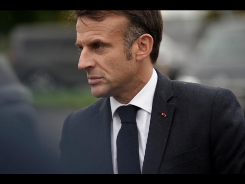 Macron, 'proposta Putin è primo passo ma non sufficiente'