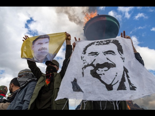 Pkk annuncia scioglimento e fine lotta armata in Turchia