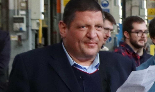 Il pranzo, i malori, il decesso: morto tranviere, intossicati quattro colleghi