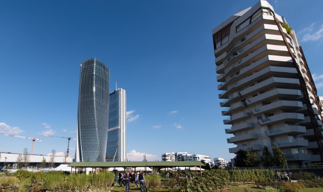 Una veduta del quartiere City Life a Milano, esempio di rigenerazione 
