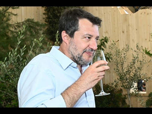 Salvini, al referendum non andrò a votare, starò con i figli