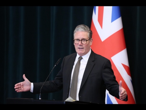 Starmer, Putin deve pagare per il suo rifiuto della pace