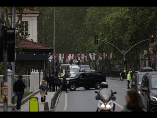 Kiev insiste, priorità nei colloqui è tregua incondizionata