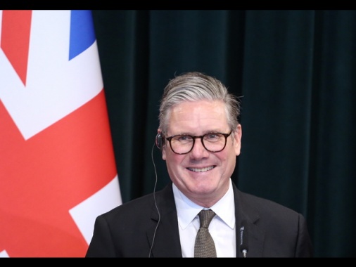 Starmer, è evidente che Putin non vuole seriamente la pace