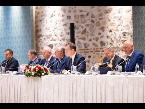 Media, concluso dopo quasi 2 ore l'incontro russi-ucraini