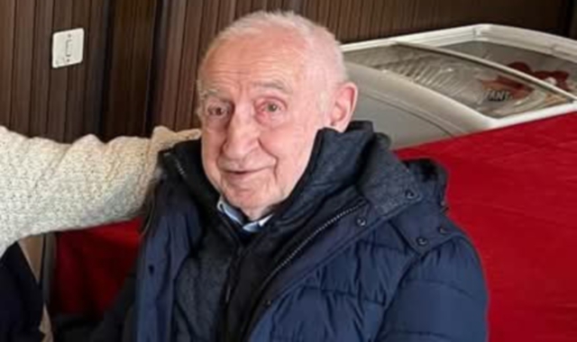 Addio a Enzo Pirazzi, era noto per la sua compagnia di bus