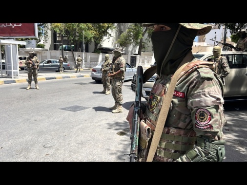 Libia, ucciso agente di sicurezza della sede del governo