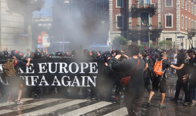 Scontri al corteo anti remigration