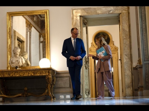 Meloni,al lavoro su dossier strategici,avanti con determinazione
