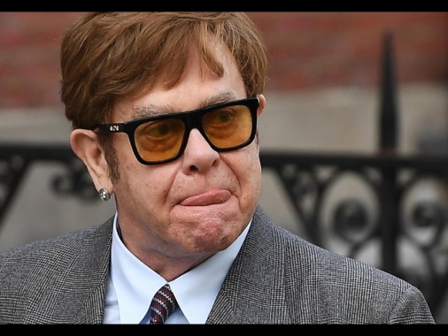 Elton John, tradito dal governo sull'intelligenza artificiale