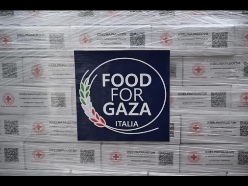 Tajani a Sa'ar, far ripartire subito Food for Gaza